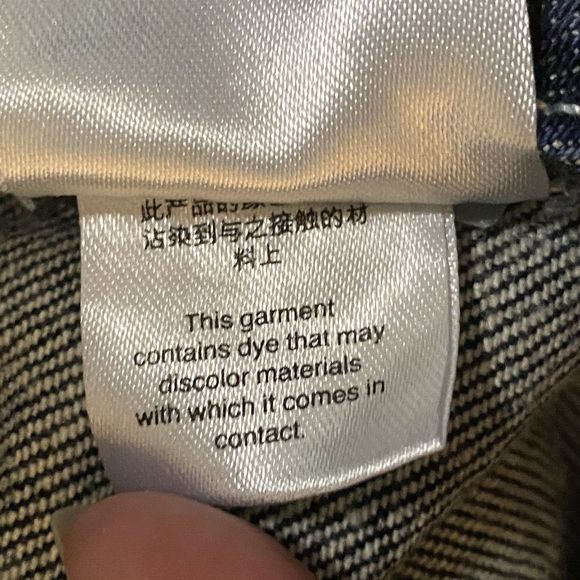 Urban Outfitters BDG Low Rise Flare Jeans Women’s‎ Size 26 Dark Wash Print - Picture 7 of 11